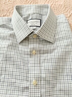 Charles Tyrwhitt Non Iron Dress Shirt Size 16 1/2 35
